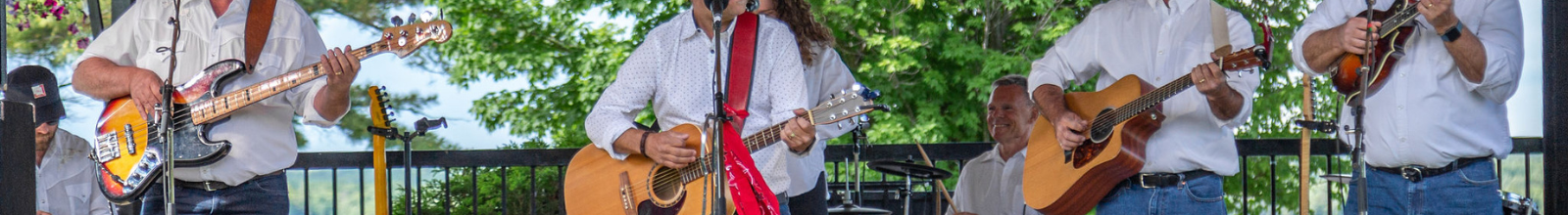 Richmond Ramblers performing at Robert Simpson Park in 2022